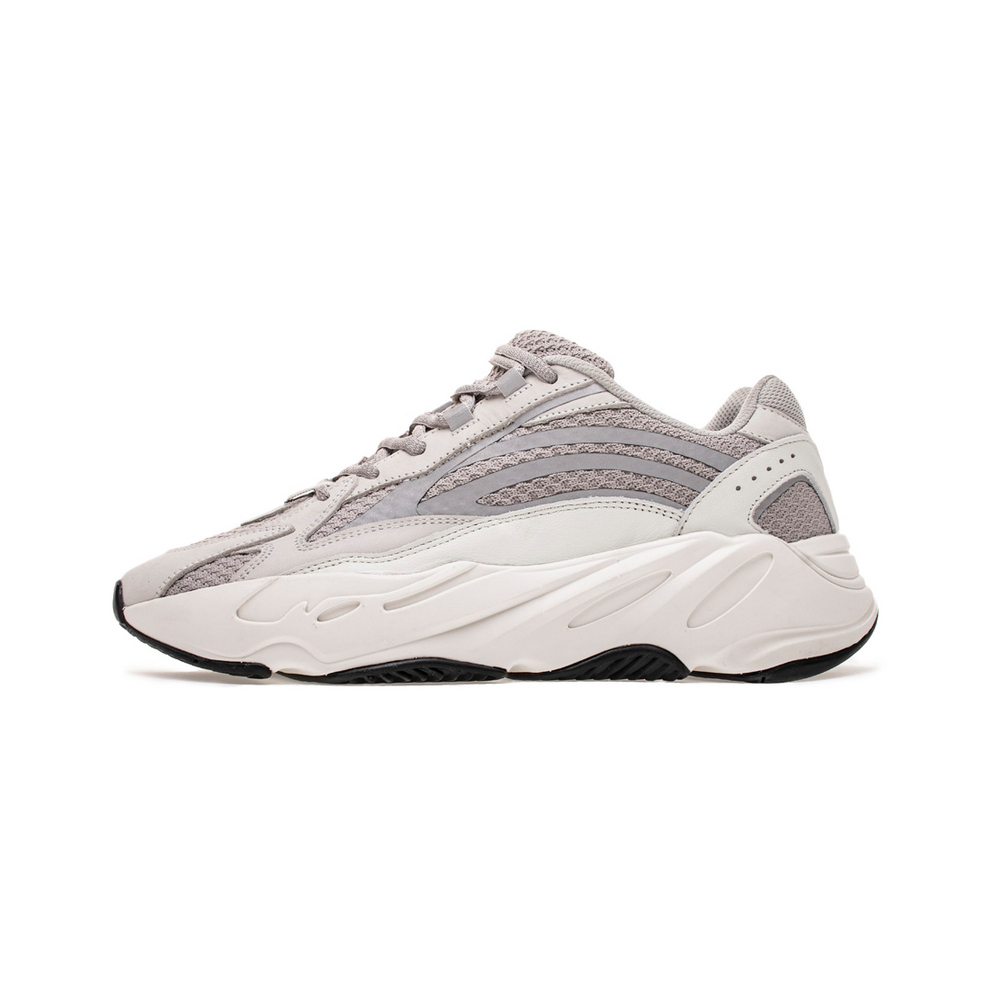 YEEZY Boost 700
