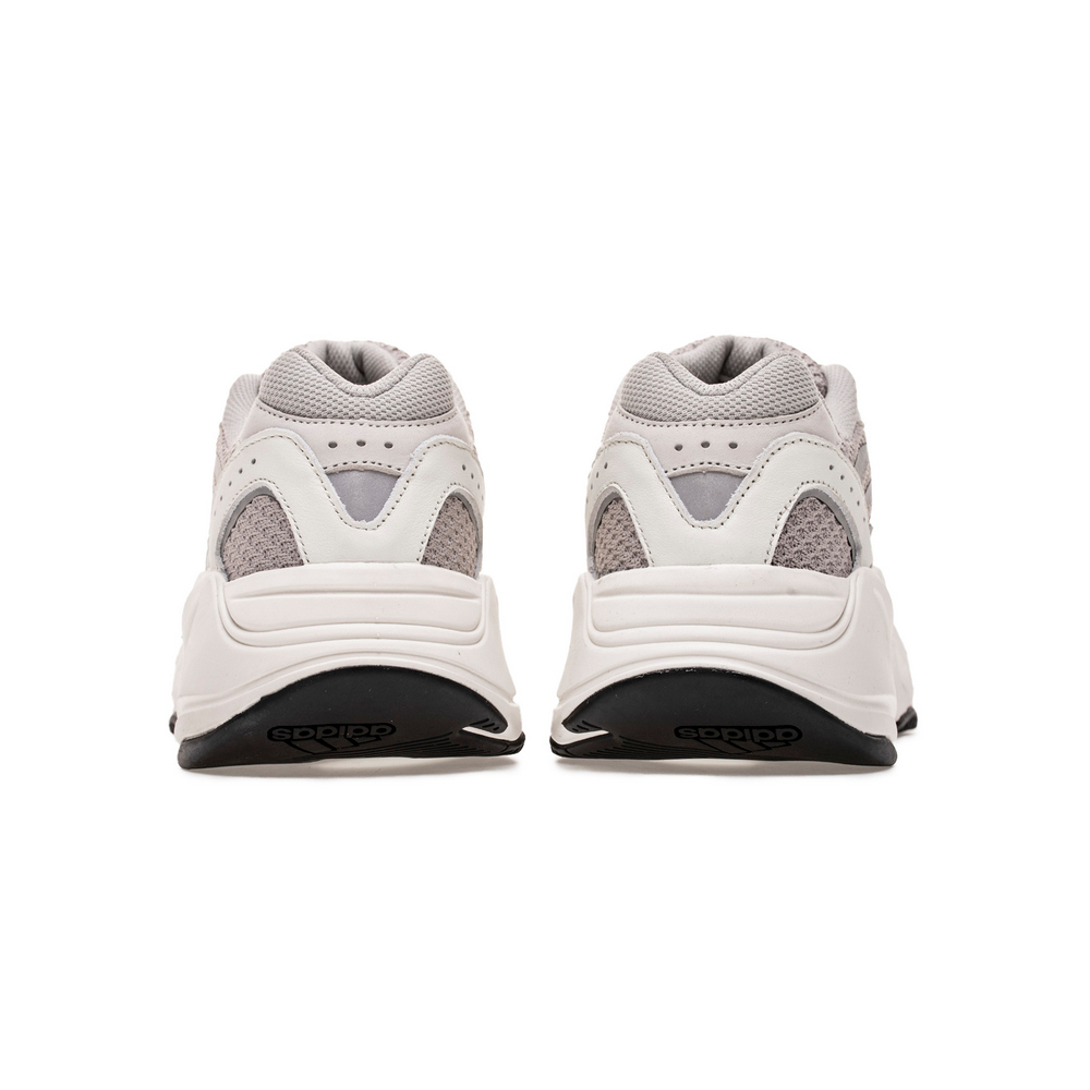 YEEZY Boost 700