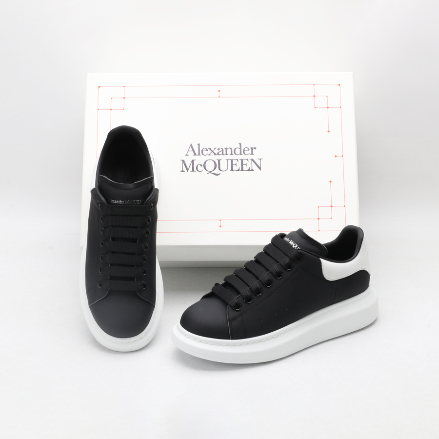 Alexander Mcqueen