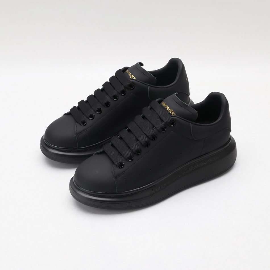 Alexander Mcqueen