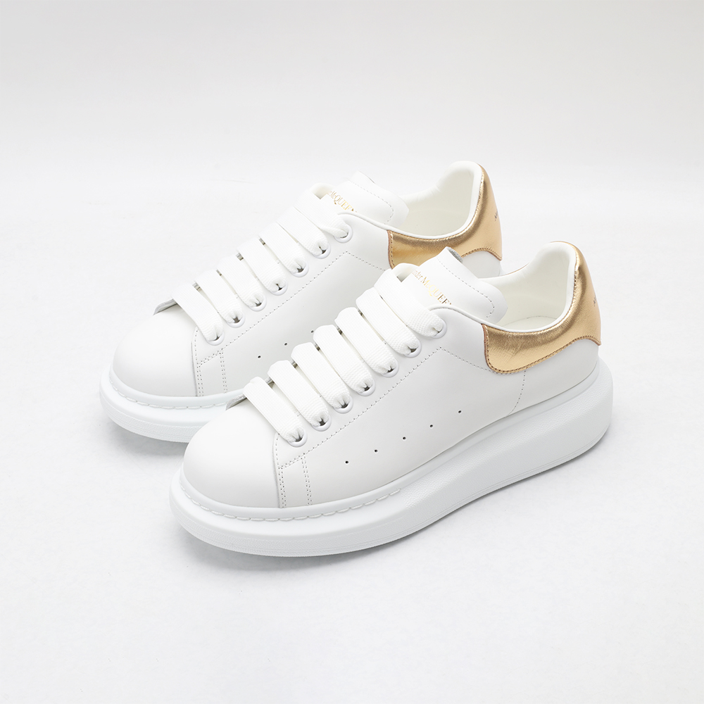 Alexander Mcqueen