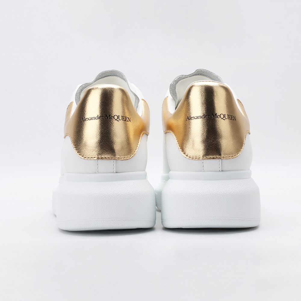 Alexander Mcqueen