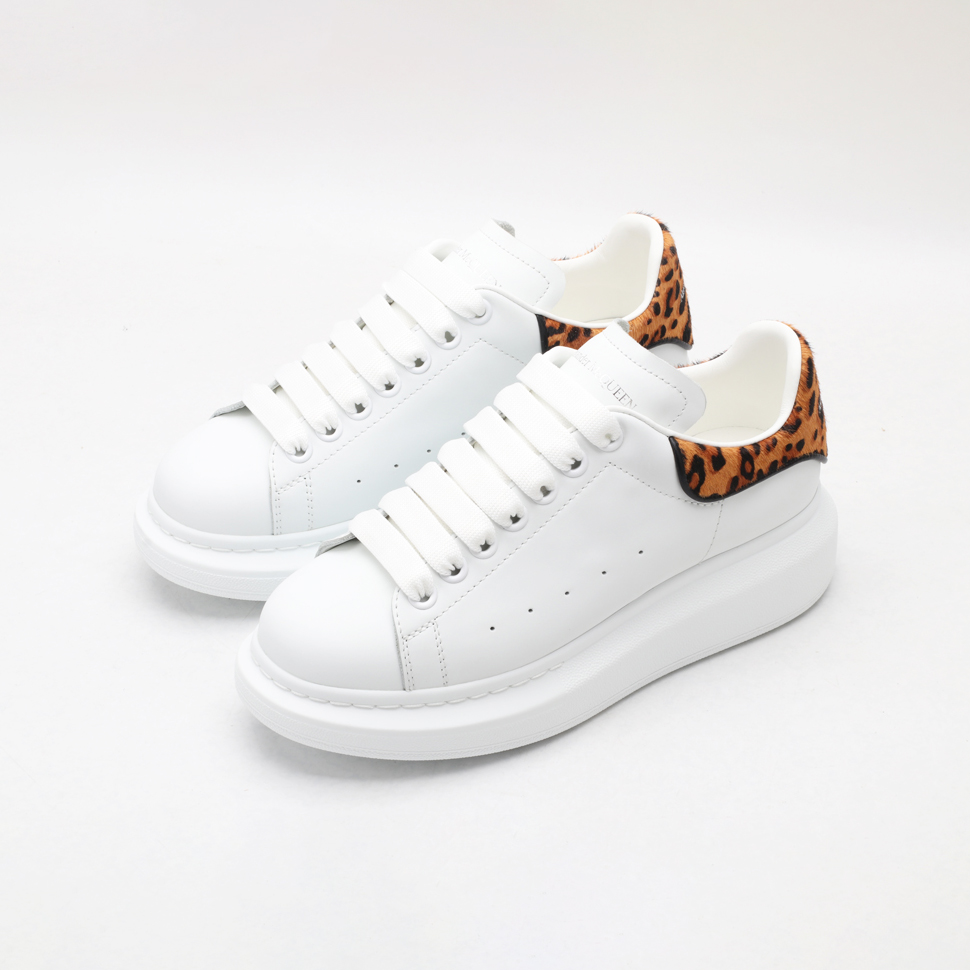 Alexander Mcqueen