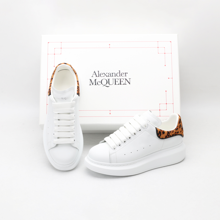 Alexander Mcqueen