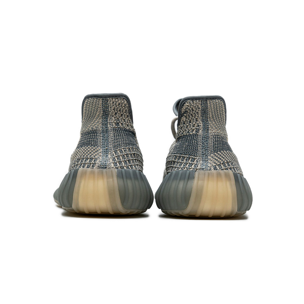 YEEZY Boost 350