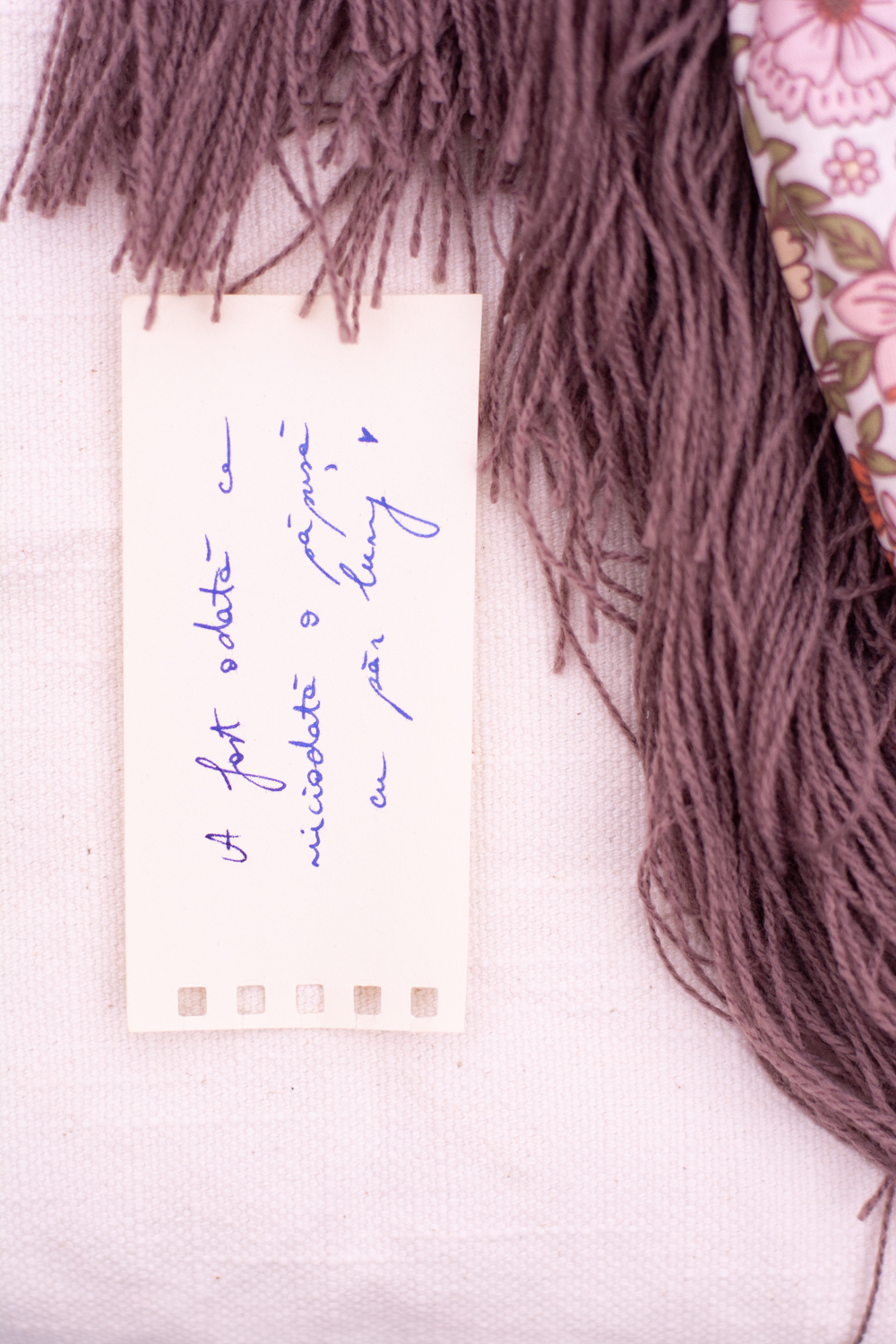 Păpuşă din bumbac cu păr de aţe