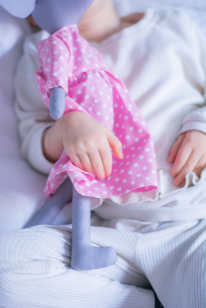 Şoricel fetiţă handmade din materiale naturale