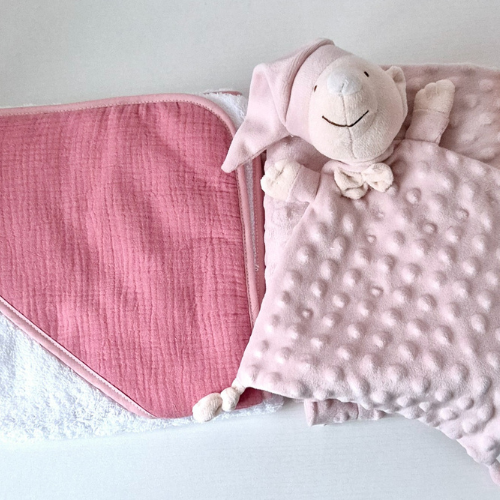 Lot complet : cape de bain + couverture et doudou