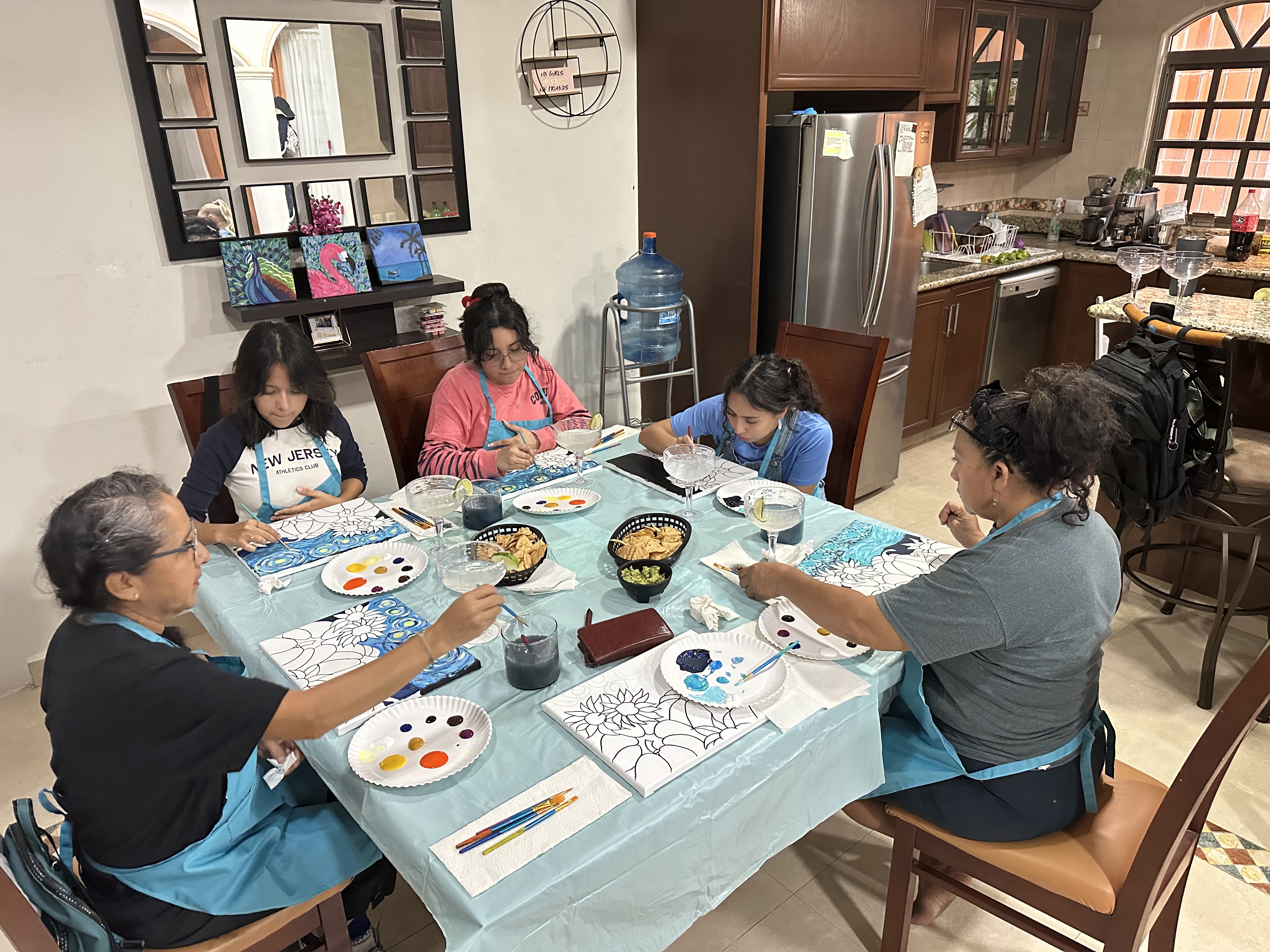 đ¨ Private Paint Parties in Cozumel, Mexico