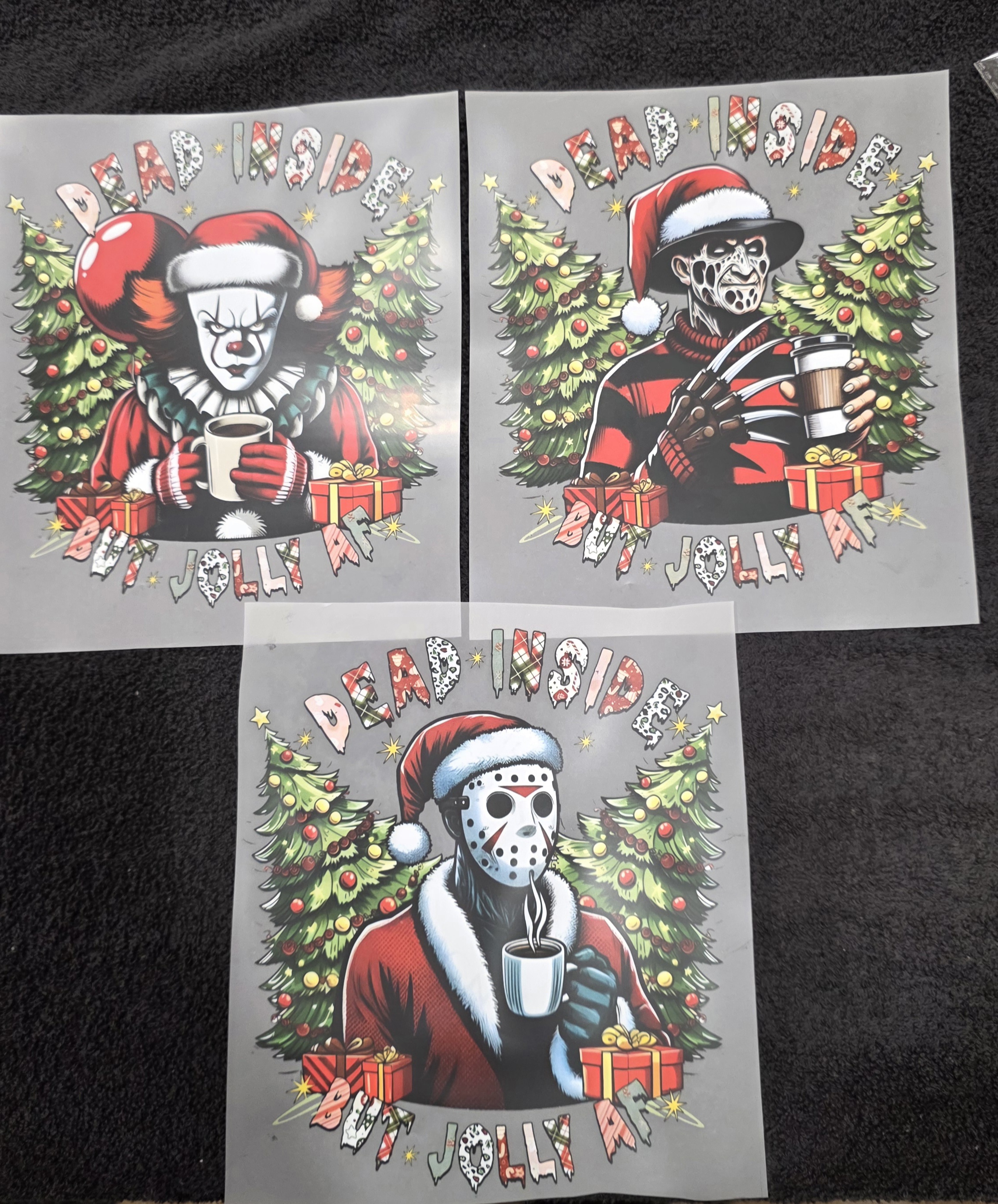 DEAD INSIDE BUT JOLLY – Horror Christmas T-Shirt