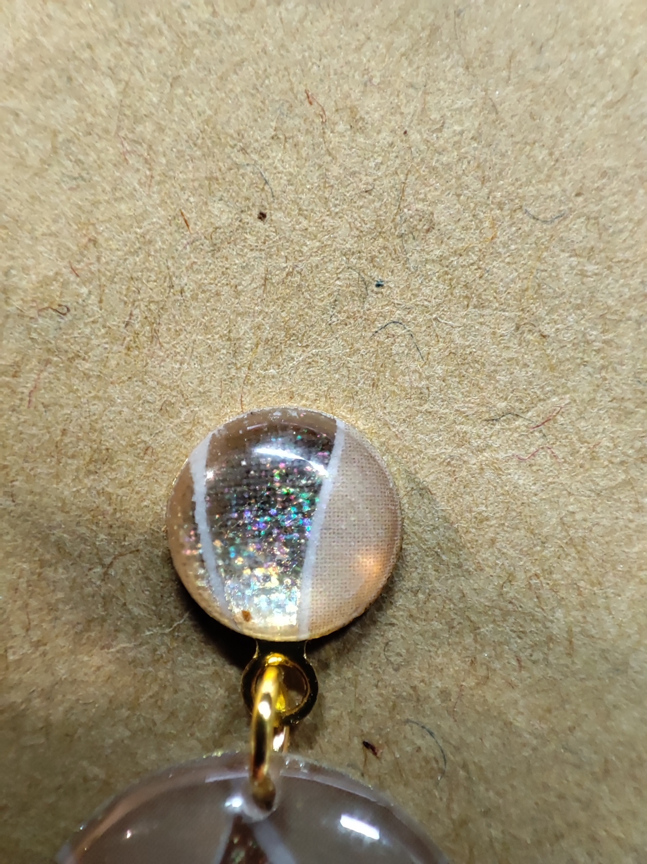 Boucles d'oreille fleur dorée