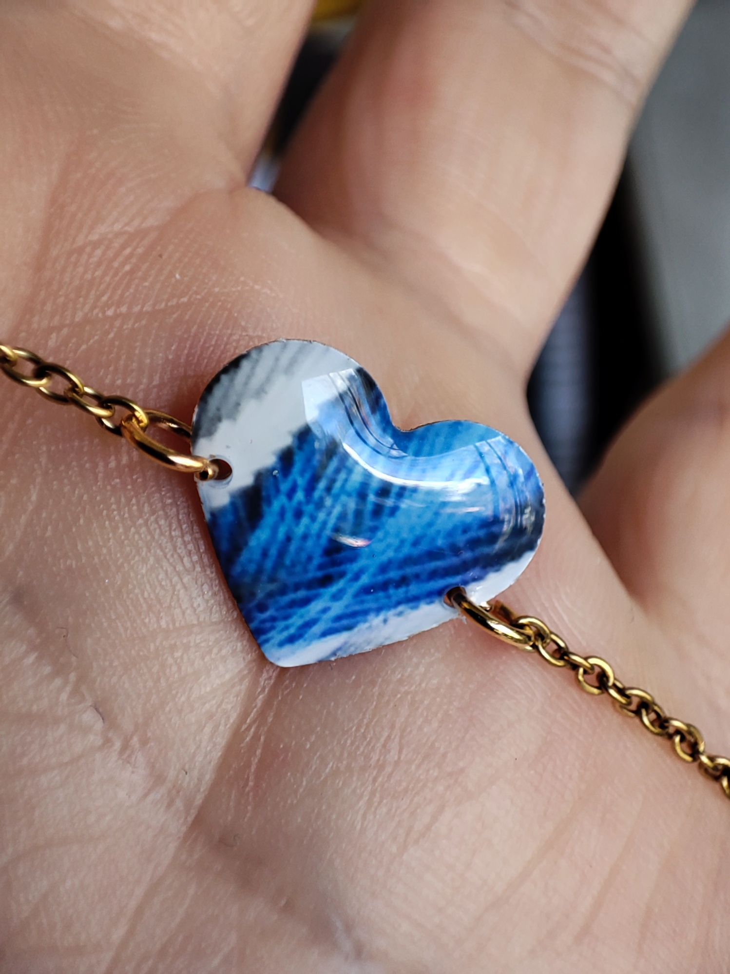 Bracelet cœur plumes bleues