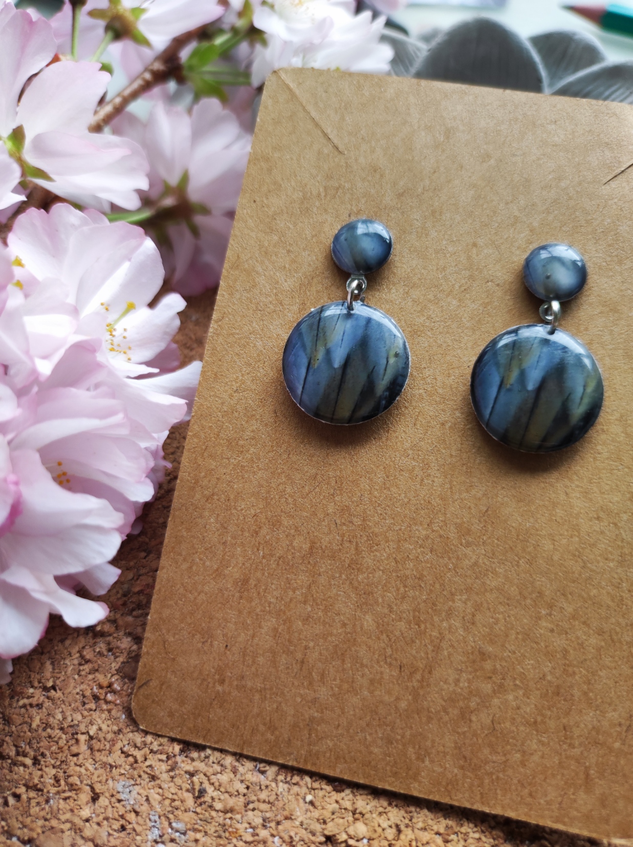 Boucles d'oreilles plumes de pélican