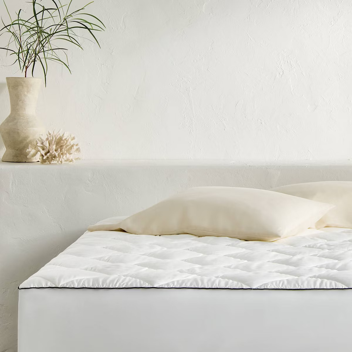 Premium Cooling Mattress Pad - Casaluna
