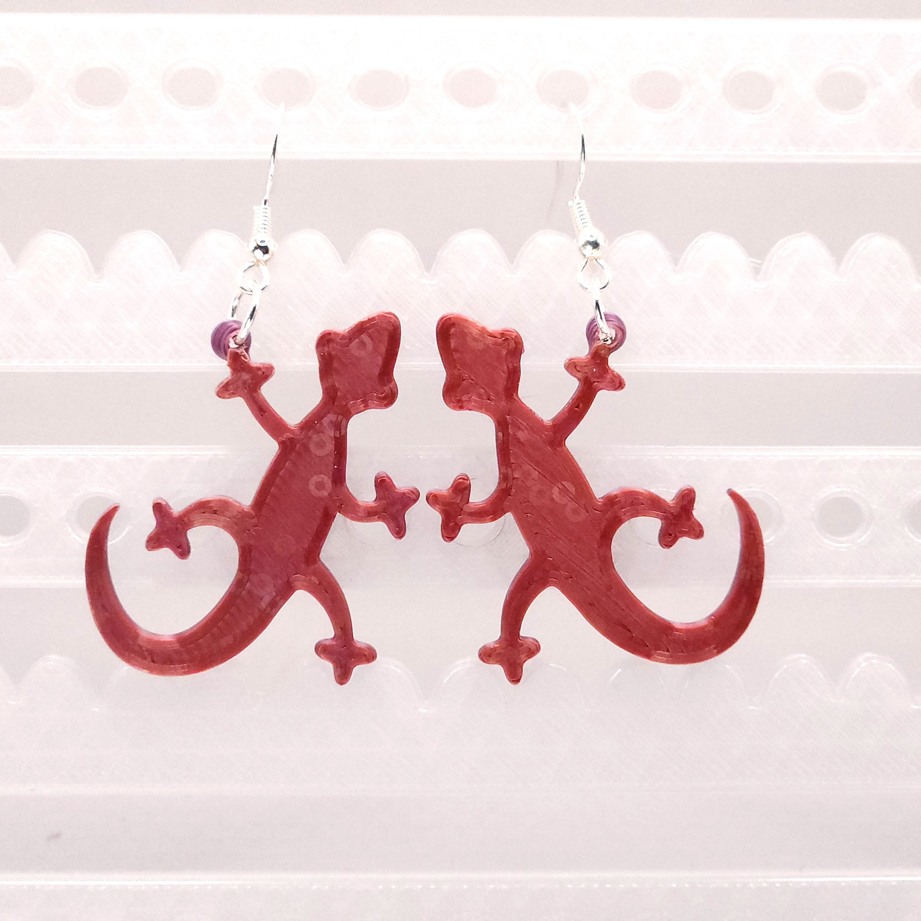 Hologram Lizard-shaped earrings