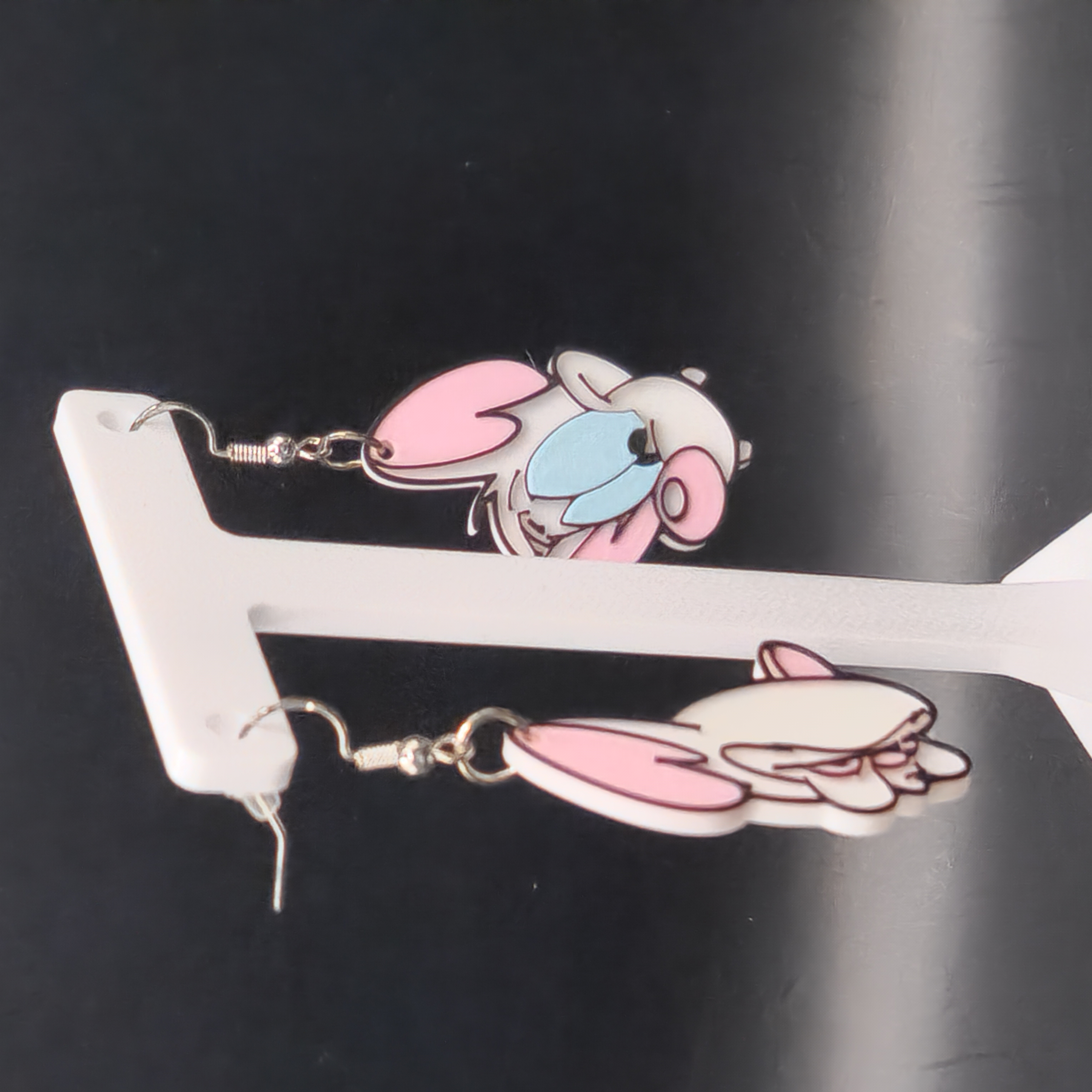 Pinky and the Brain Earrings 3D Printed with Holograms on the Back