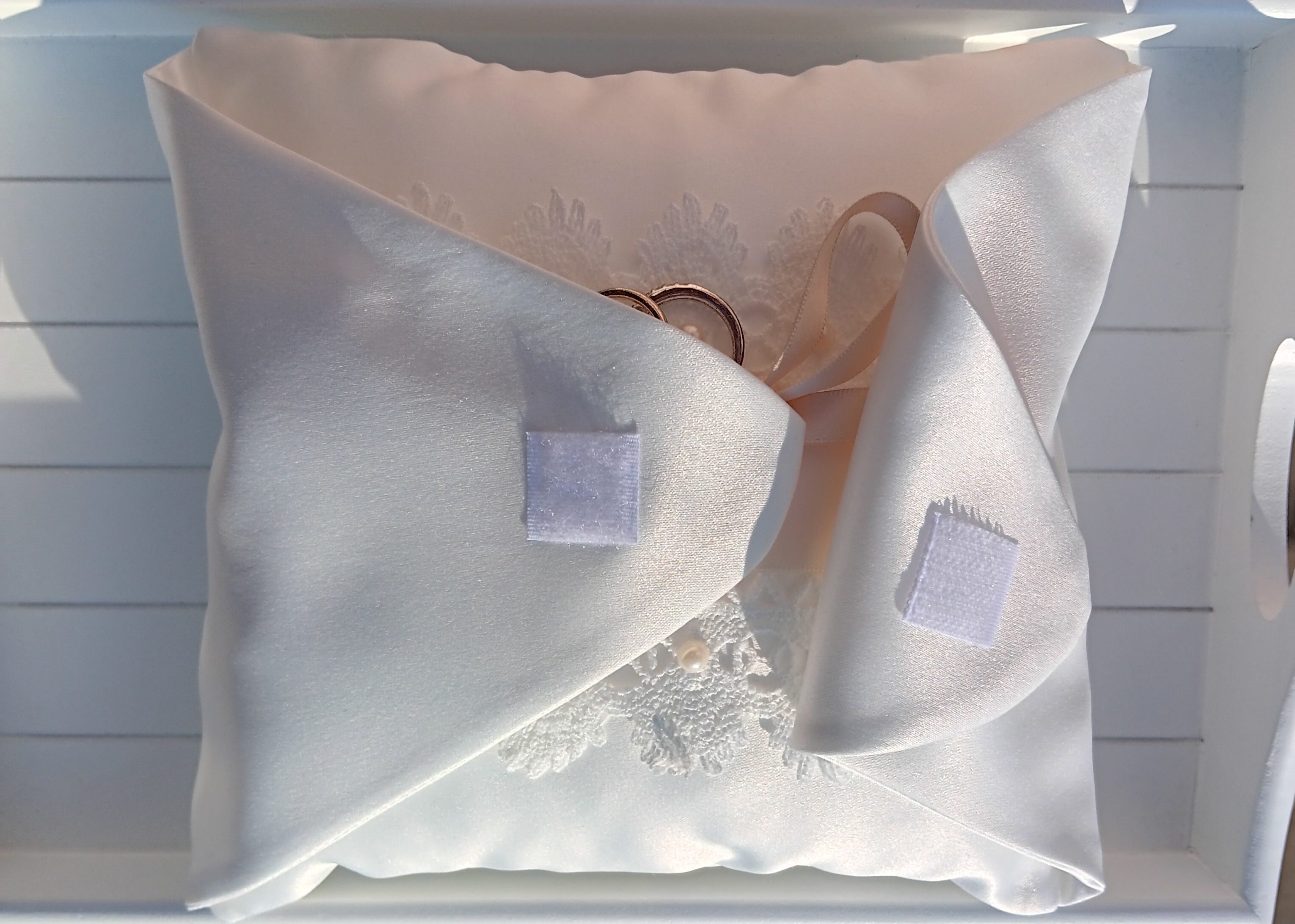 Elegant Wedding Ring Pillow