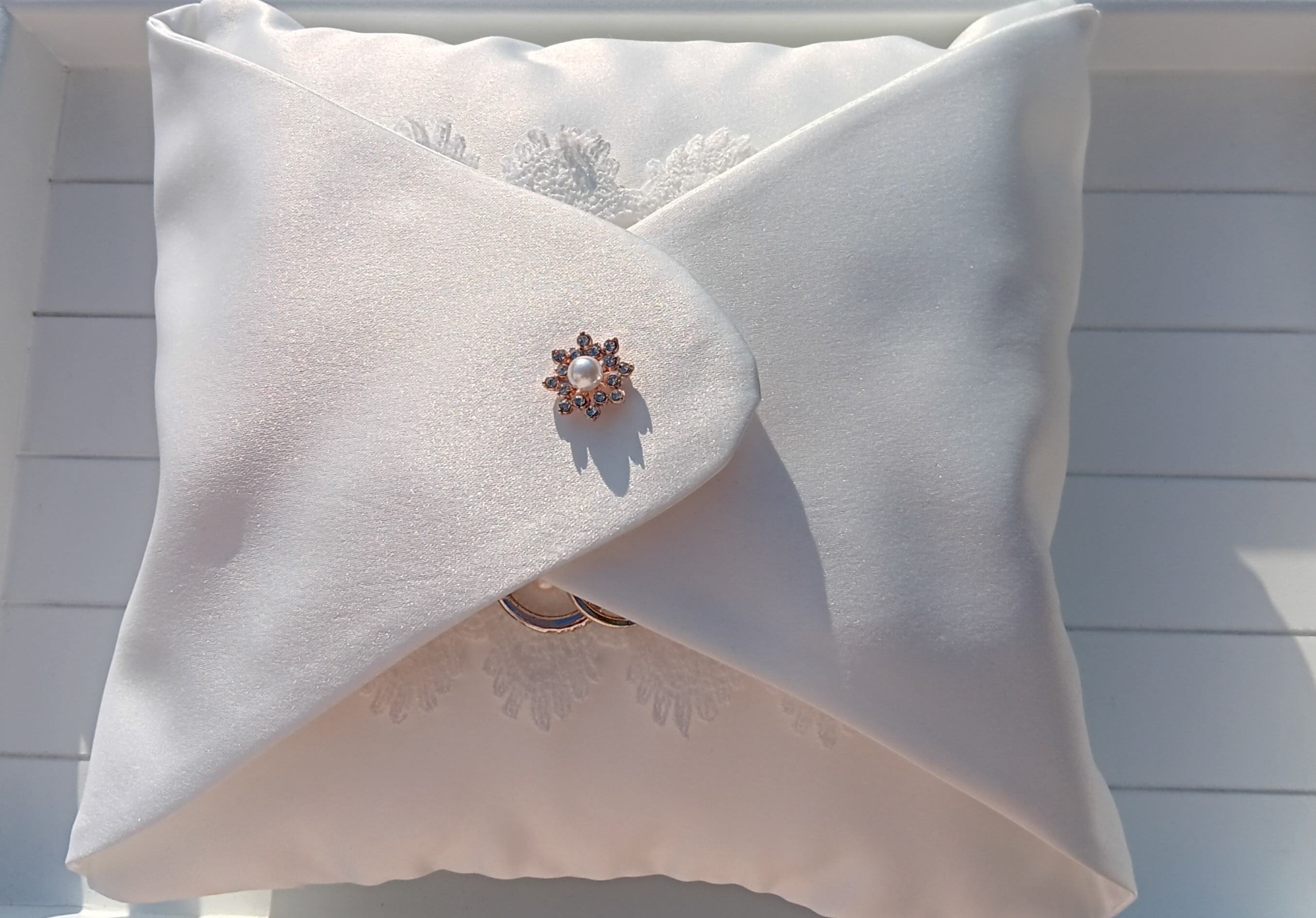 Elegant Wedding Ring Pillow