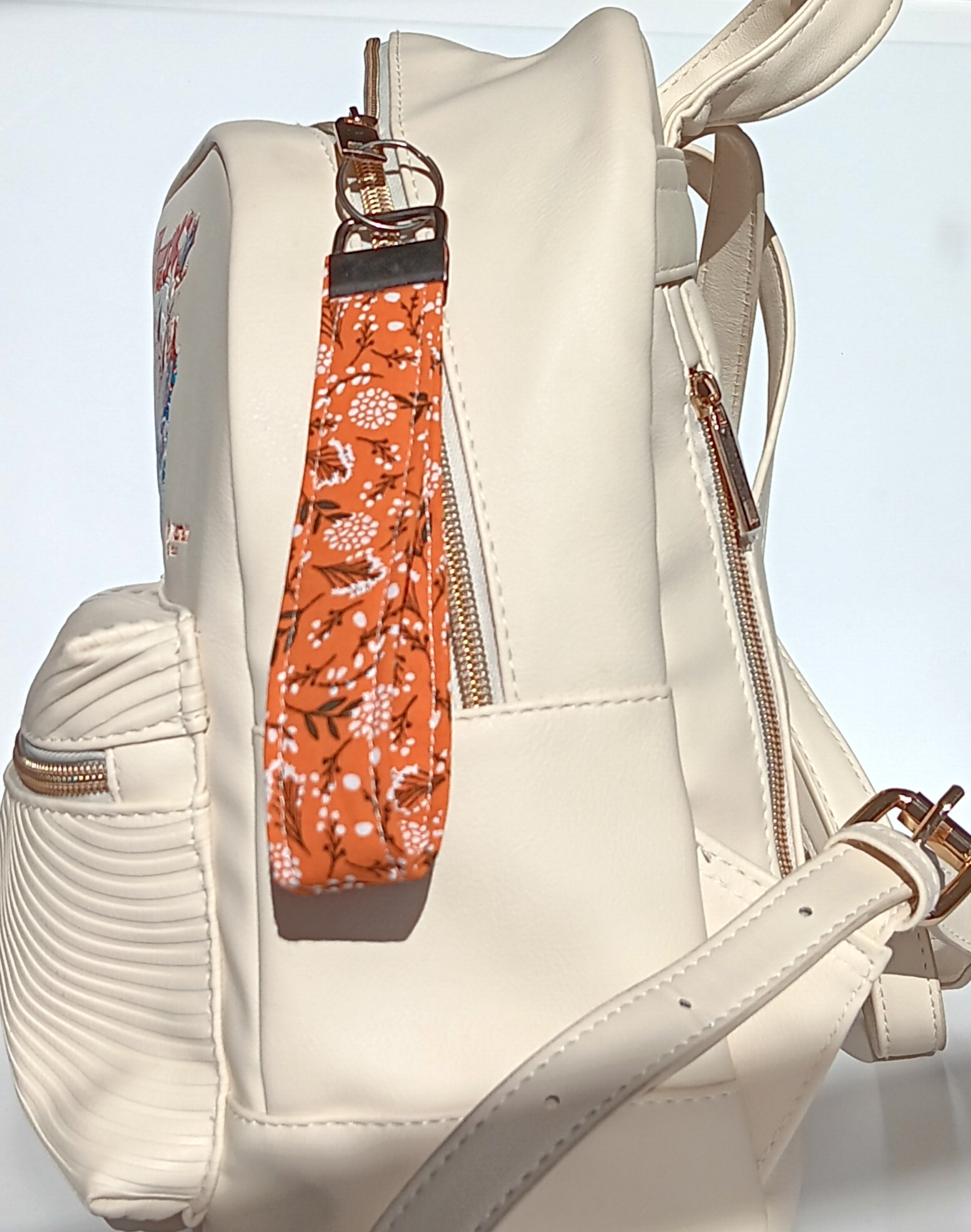 Keychain, Key Fob, Wristlet keychains