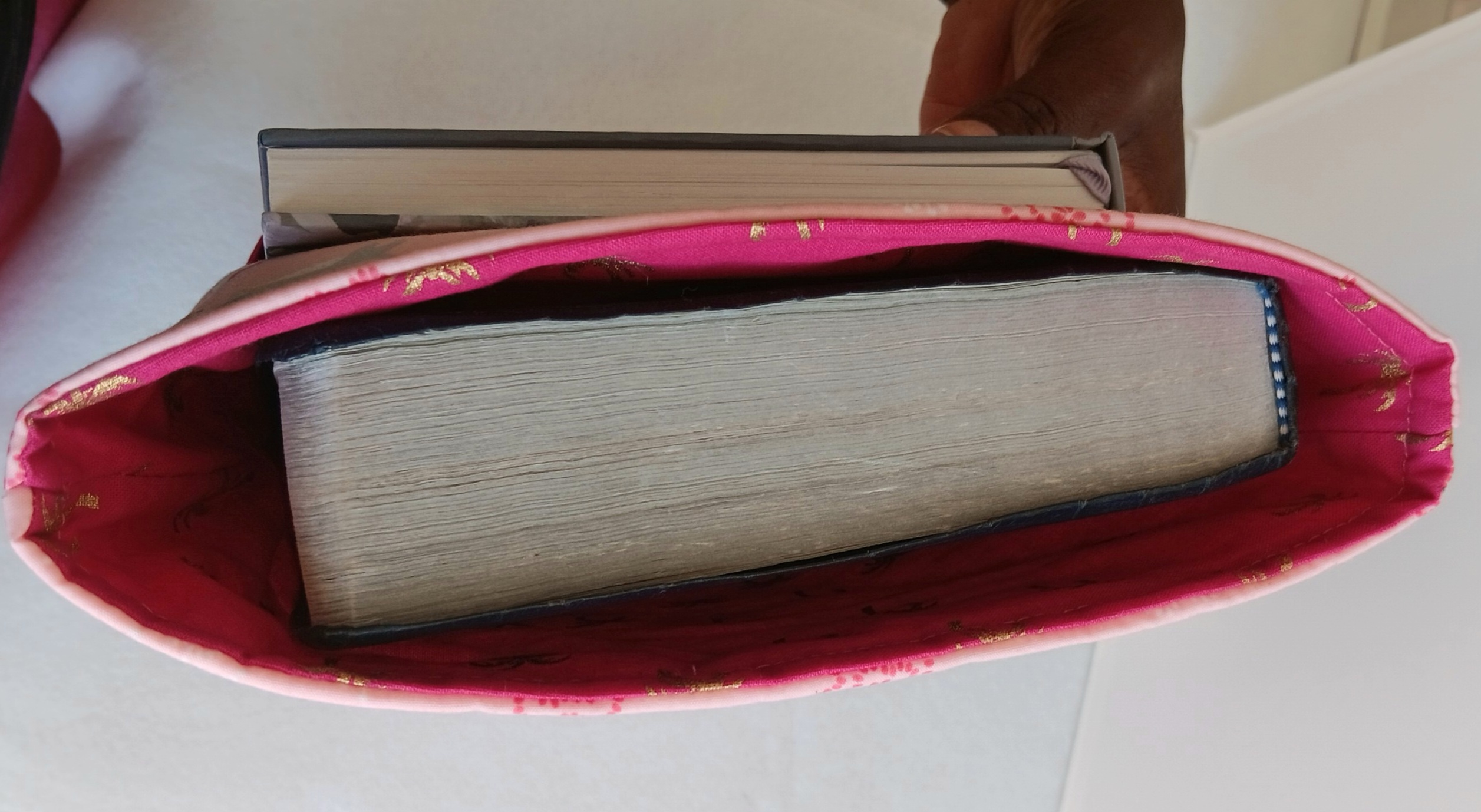 Cute Cosy Bible/ Book Sleeve