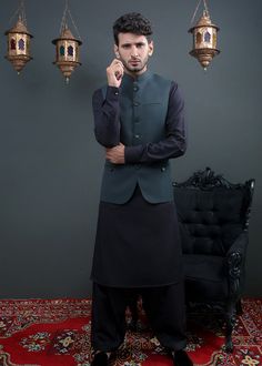 Traditional Men's Attire