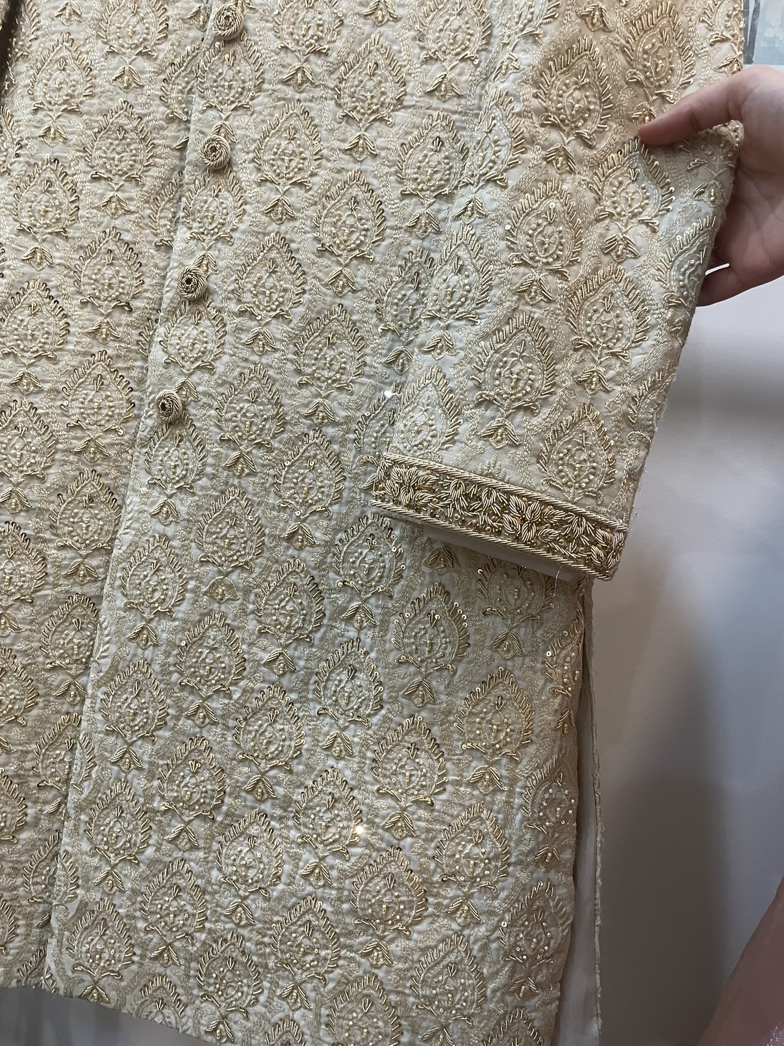 IVORY SULTAN ENSEMBLE 