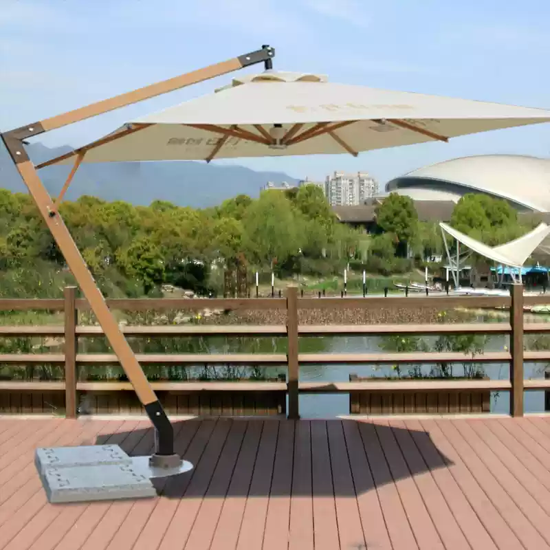 Hängender-Terrassenschirm || Hanging patio umbrella