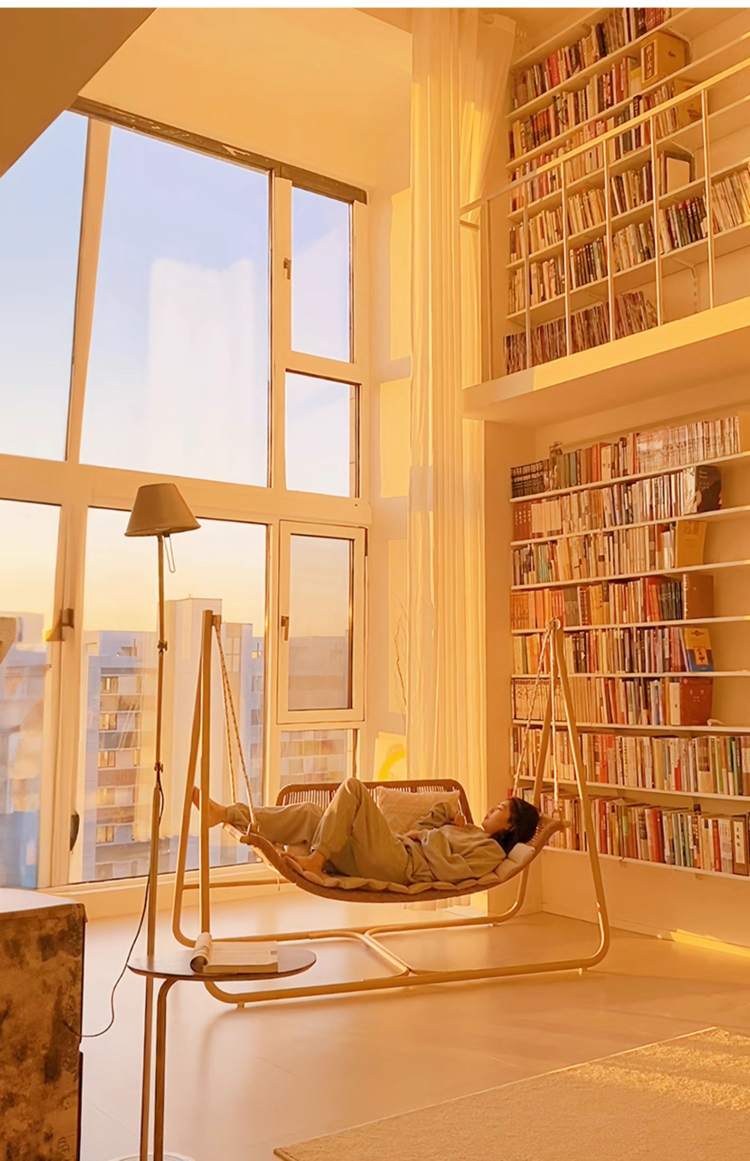 Patio-Schaukelstuhl || Patio rocking chair