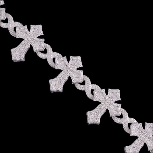 Gothic Infinity Cross Bracelet VVS1 D Moissanite