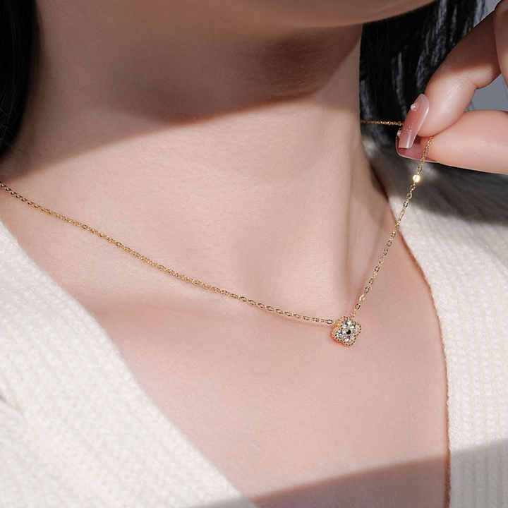 Four-Leaf Clover Moissanite Pendant Necklace .925 Sterling Silver VVS1 D Color 3mm Stones (0.40 CTW)