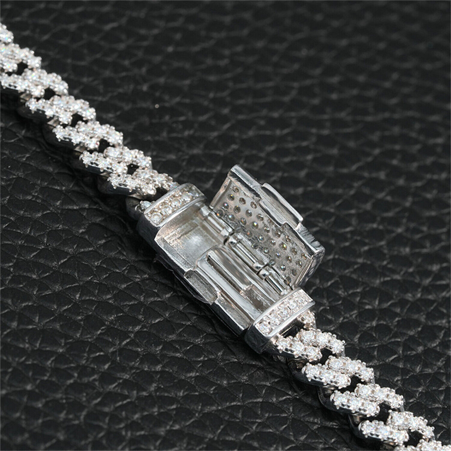 6mm VVS1 D Moissanite Cuban Link Bracelet .925 Sterling Silver