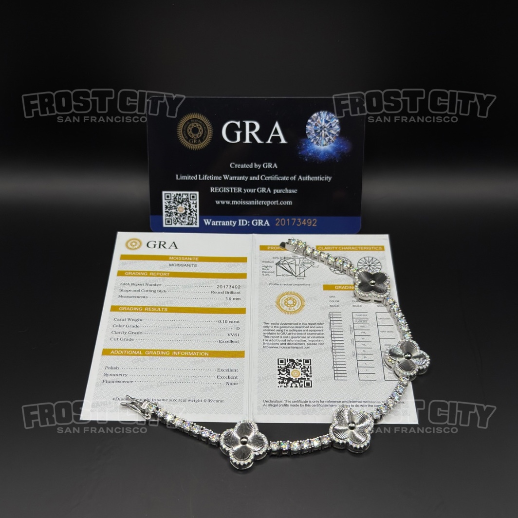 Clover Bracelet VVS1 D Moissanite .925 Sterling Silver 