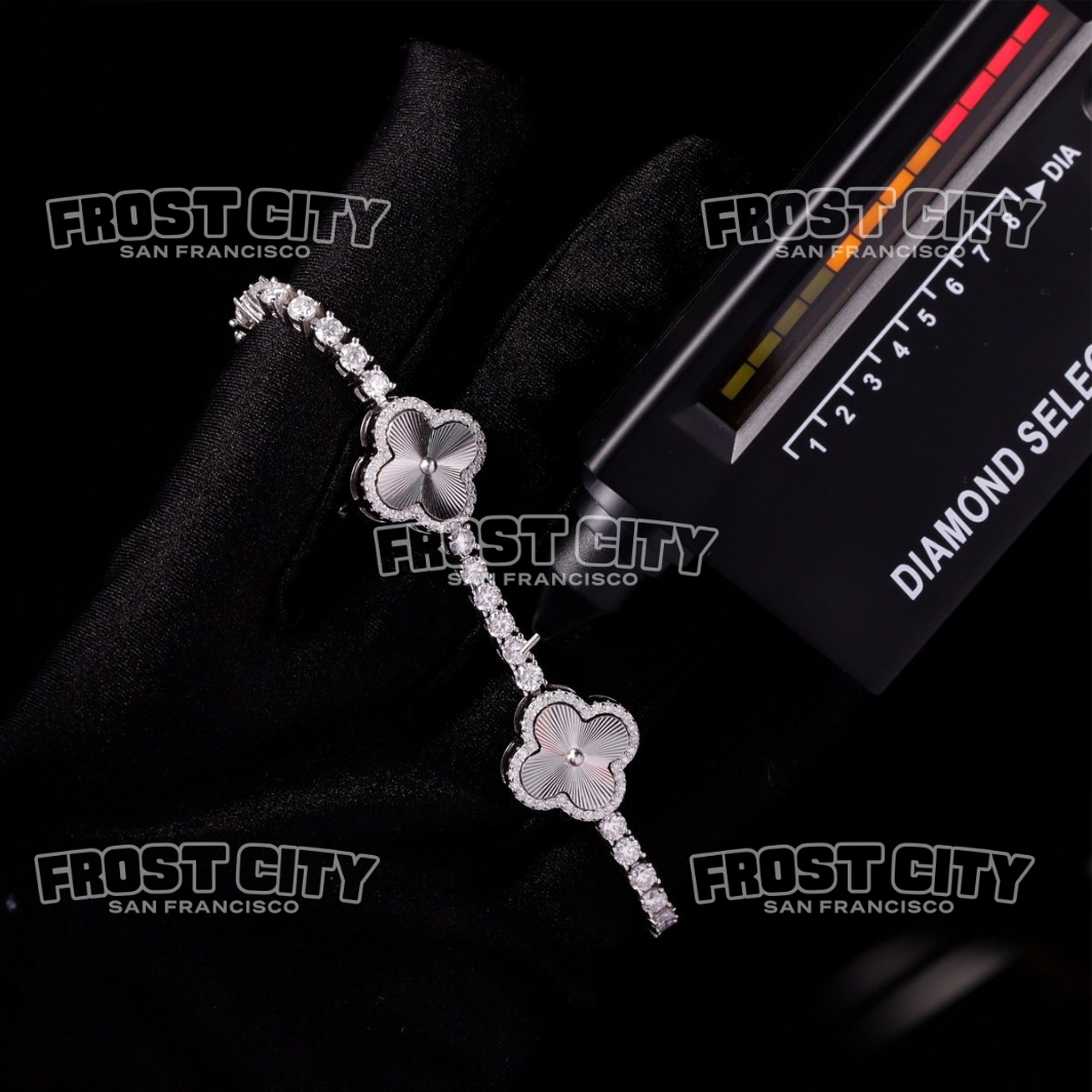 Clover 3MM Tennis Bracelet VVS1 D Moissanite .925 Sterling Silver 