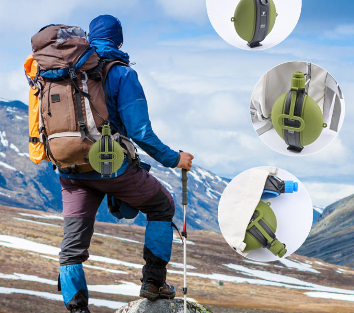 580ml Collapsible Silicone Water Bottle with Compass – Foldable Outdoor Sports Cup with Carrying Handle & Hook, Food-Grade BPA-Free, Leakproof for Hiking Camping Travel, Custom Logo Available