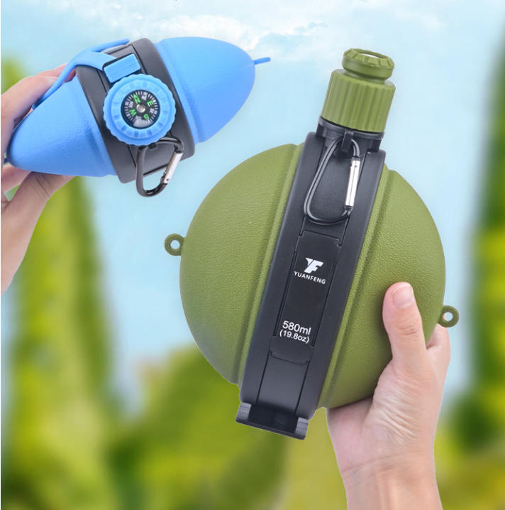 580ml Collapsible Silicone Water Bottle with Compass – Foldable Outdoor Sports Cup with Carrying Handle & Hook, Food-Grade BPA-Free, Leakproof for Hiking Camping Travel, Custom Logo Available