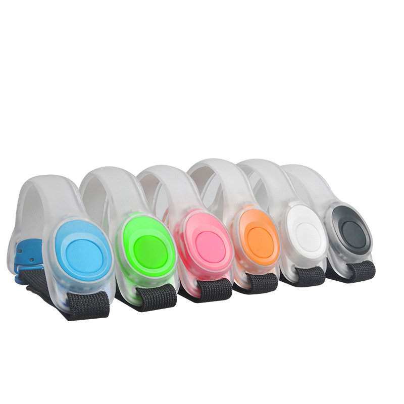 Light Up Your Night: The Ultimate LED Silicone Armband for Safe Night Running