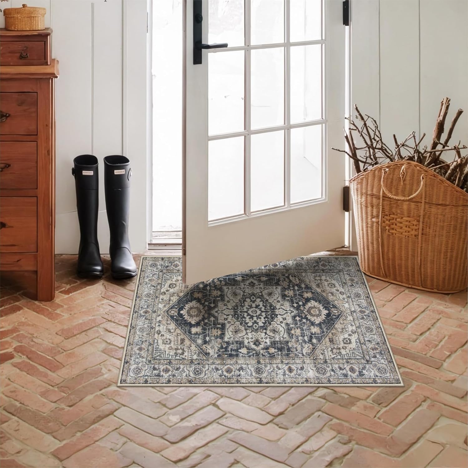 Collive Washable Indoor Doormat, Non Slip Retro Floor Mat 20"x32" Small Rug Quick Absorbent Entrance Rug Distressed Black/Multi Front Door Mat, Welcome Mats Entryway Doormat for Kitchen Home Patio