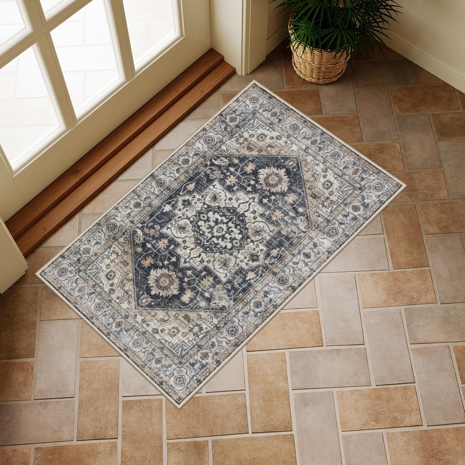 Collive Washable Indoor Doormat, Non Slip Retro Floor Mat 20"x32" Small Rug Quick Absorbent Entrance Rug Distressed Black/Multi Front Door Mat, Welcome Mats Entryway Doormat for Kitchen Home Patio