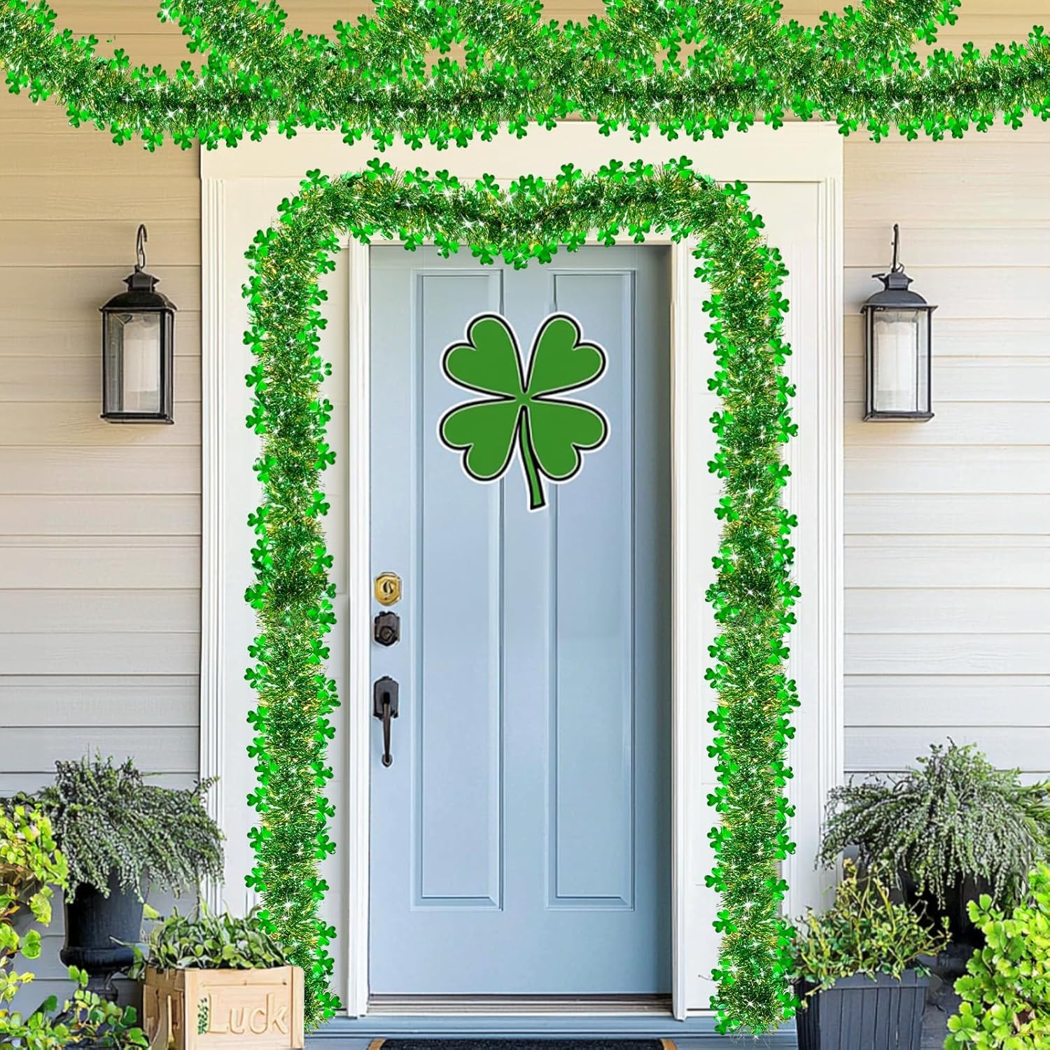 TURNMEON 33 Ft St. Patrick's Day Tinsel Garland Decorations Green Gold Shamrock Garland Clover Metallic Streamer Hanging St Patricks Day Decorations for Home Indoor Outdoor Irish Party Supplies