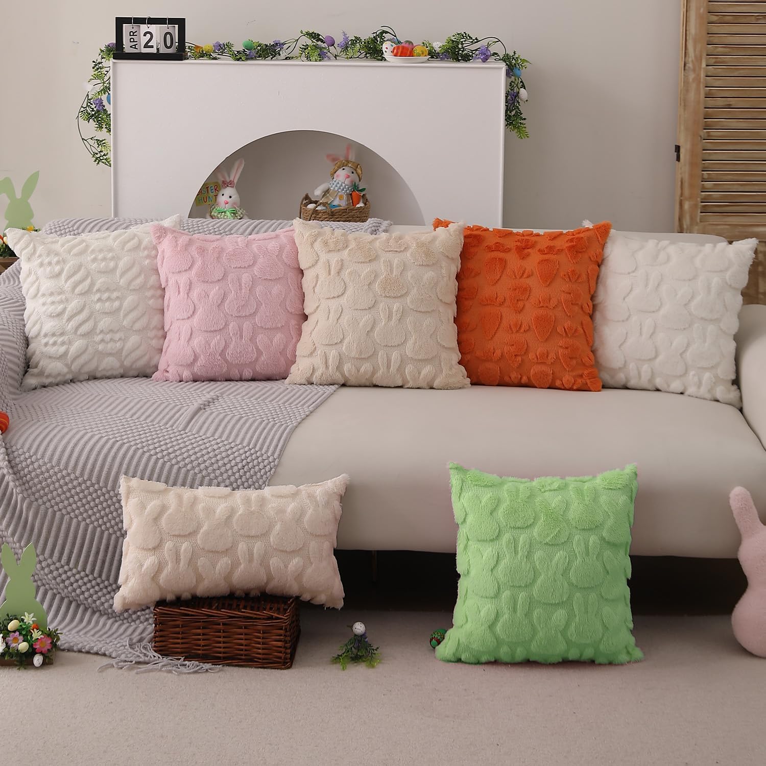DFXSZ Easter Pillow Covers 20x20 inch Set of 2 Easter Decoration Green Rabbit Soft Plush Faux Fur Jacquard Throw Pillows for Bedroom Sofa Holiday Festivals Home Decor FHJ-010F20