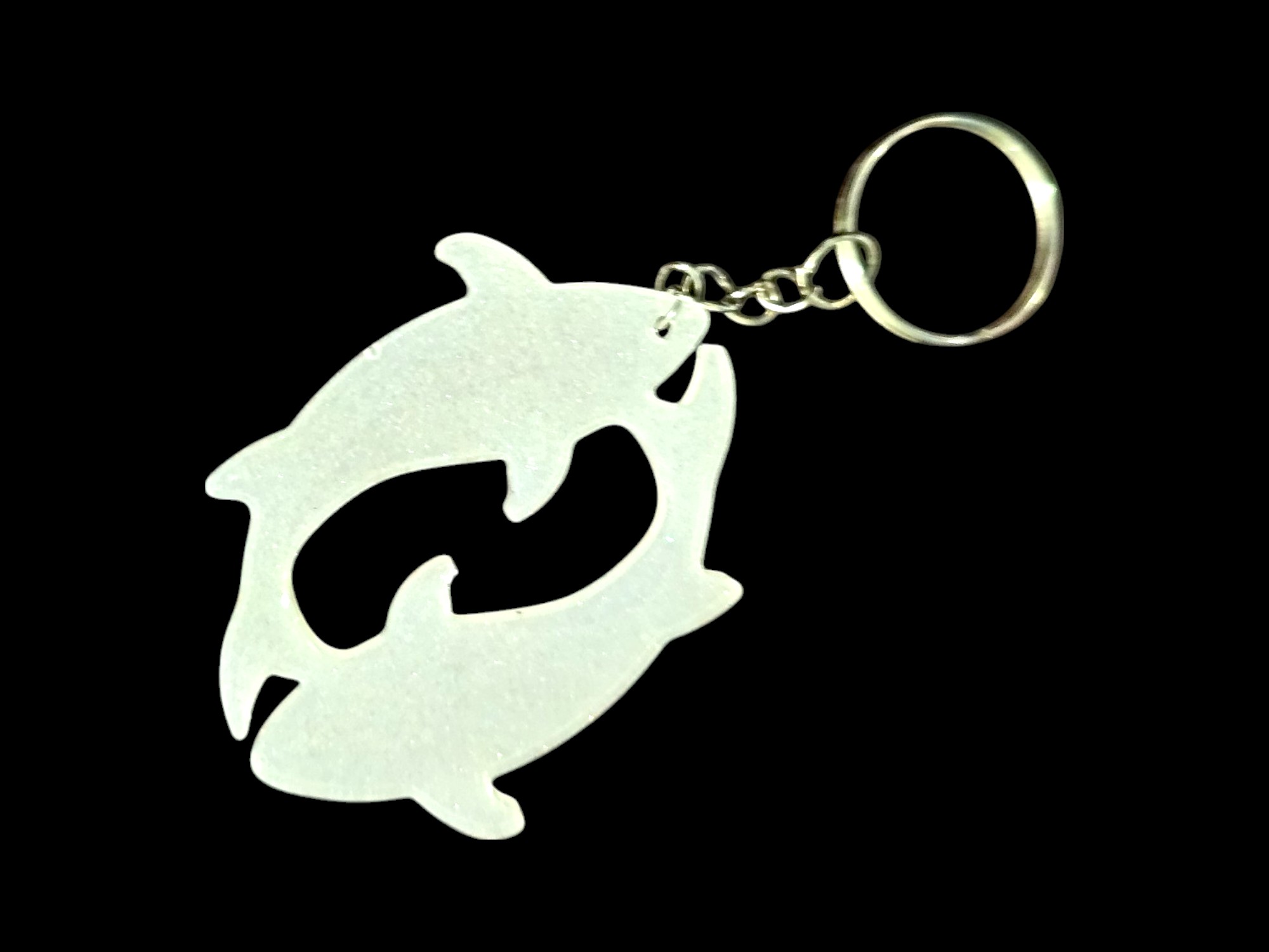 Porte clef représentant le signe astrologique du poisson en résine epoxy blanc nacré 100% fait main