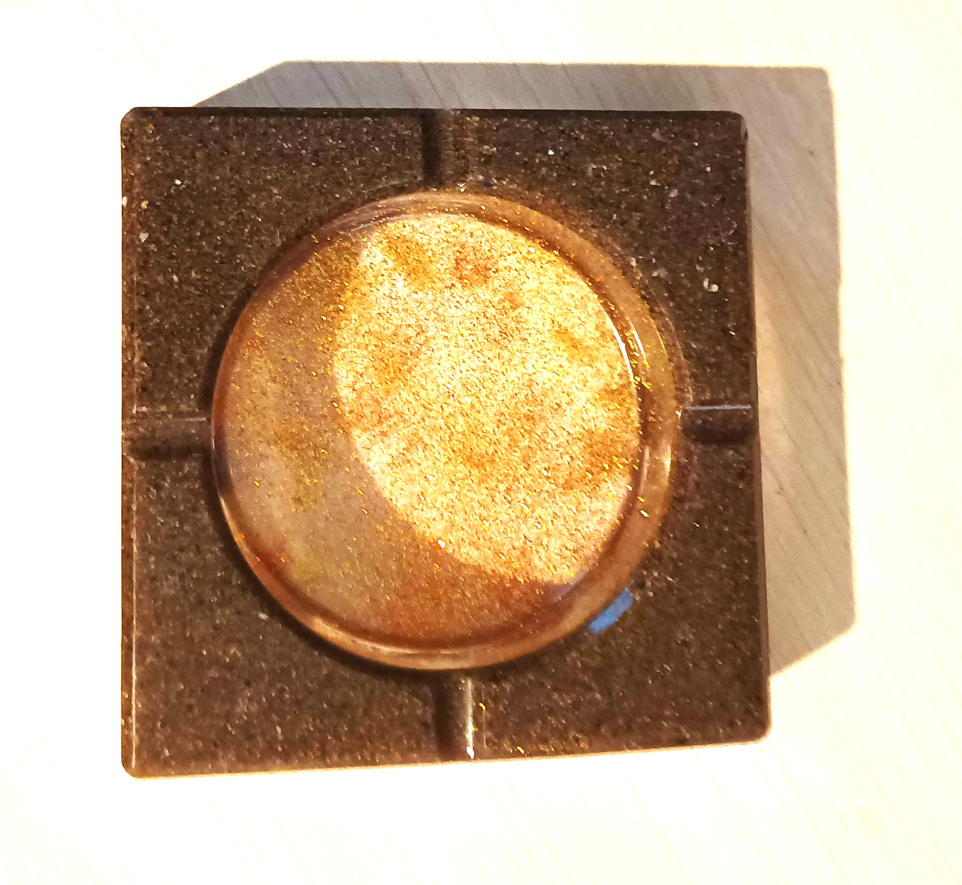 Cendrier sable et coquillages en résine époxy artisanale