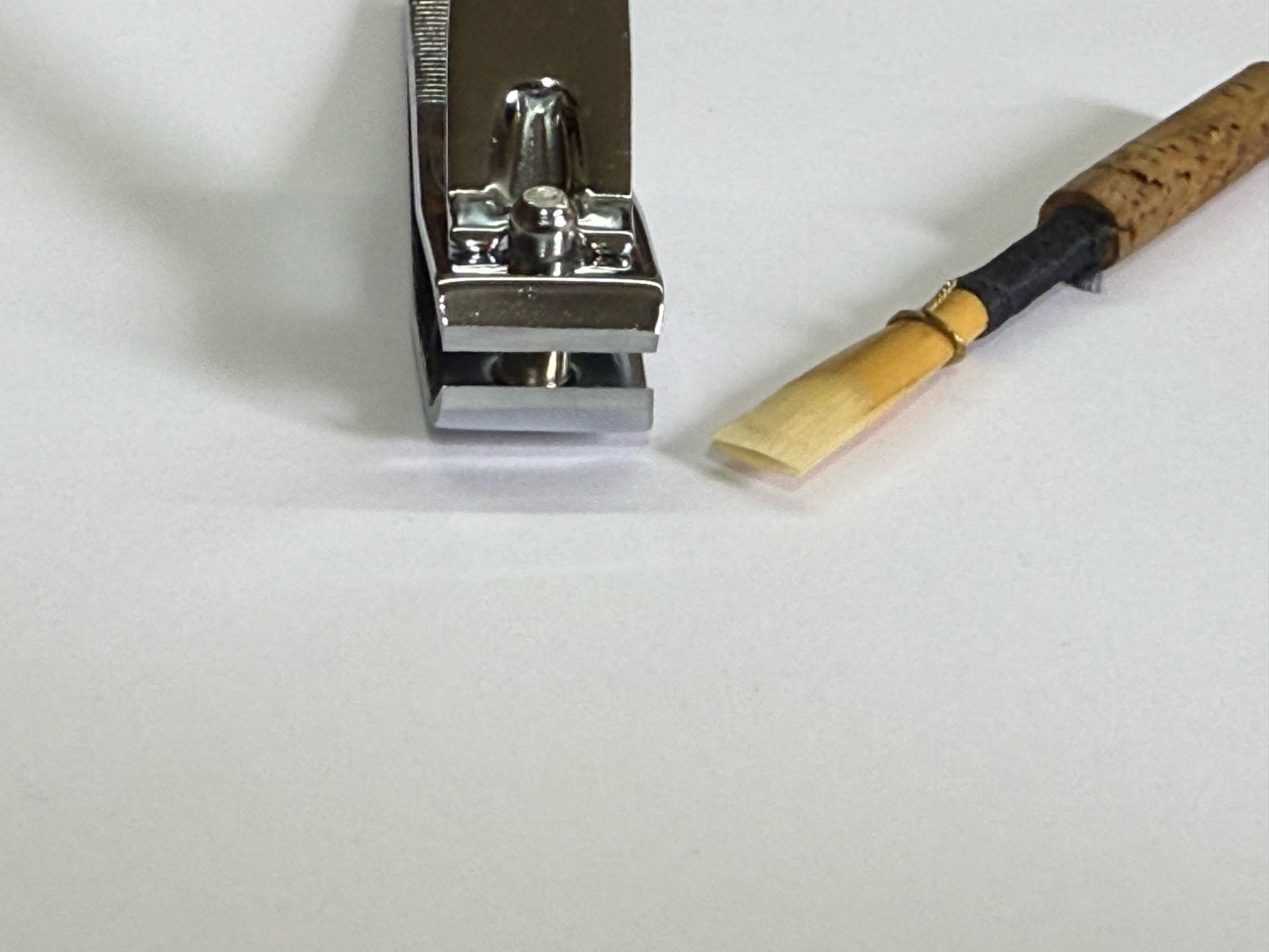 Cortador de pontas para palhetas