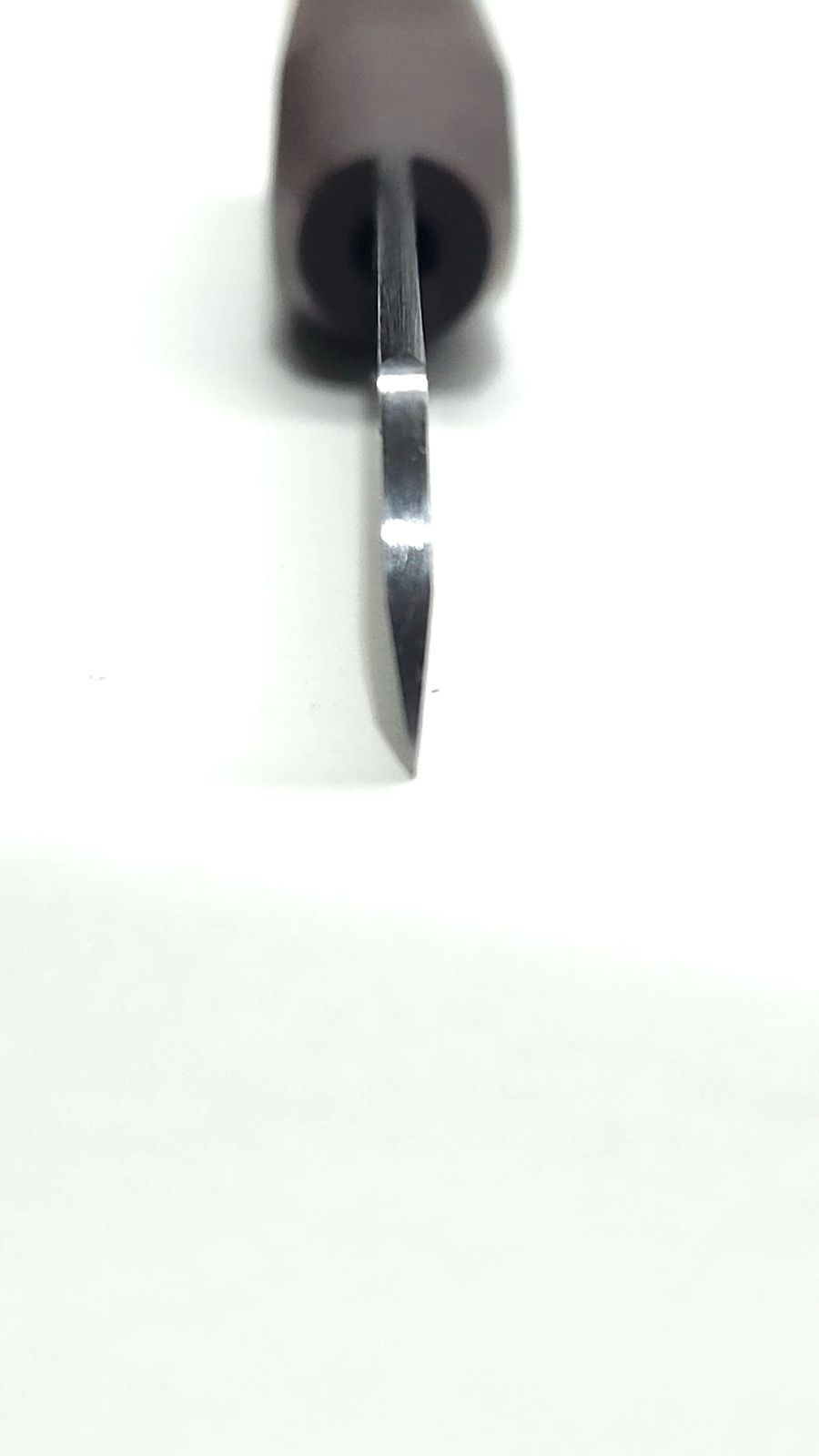 Faca chanfro duplo plano