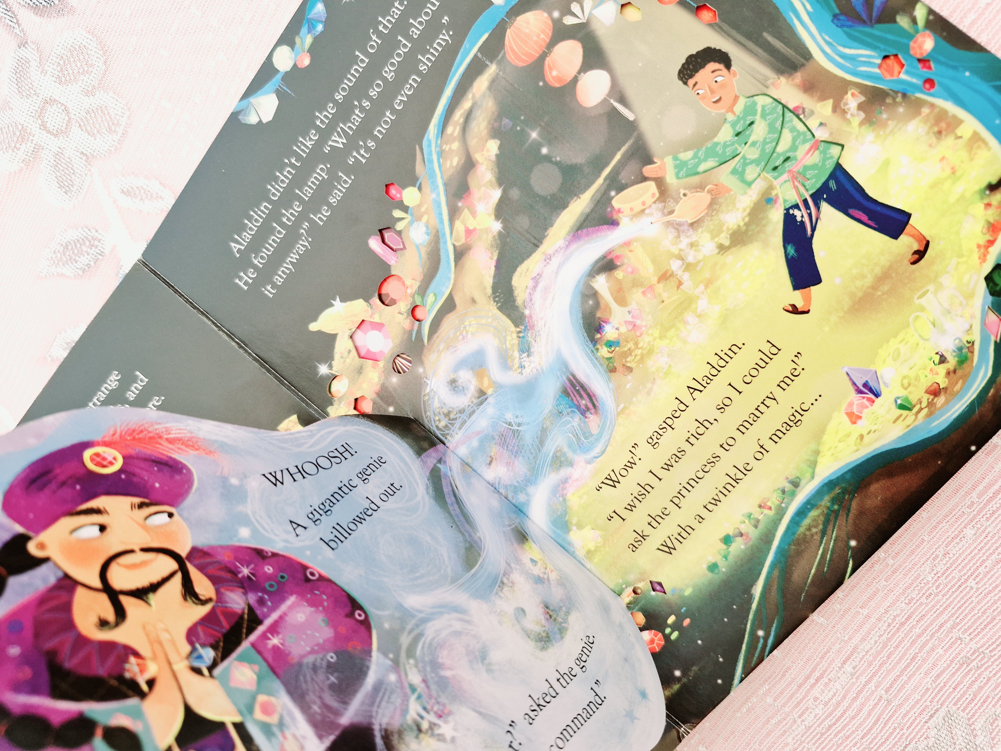 Usborne - Peep Inside a fairy tale ALADDIN