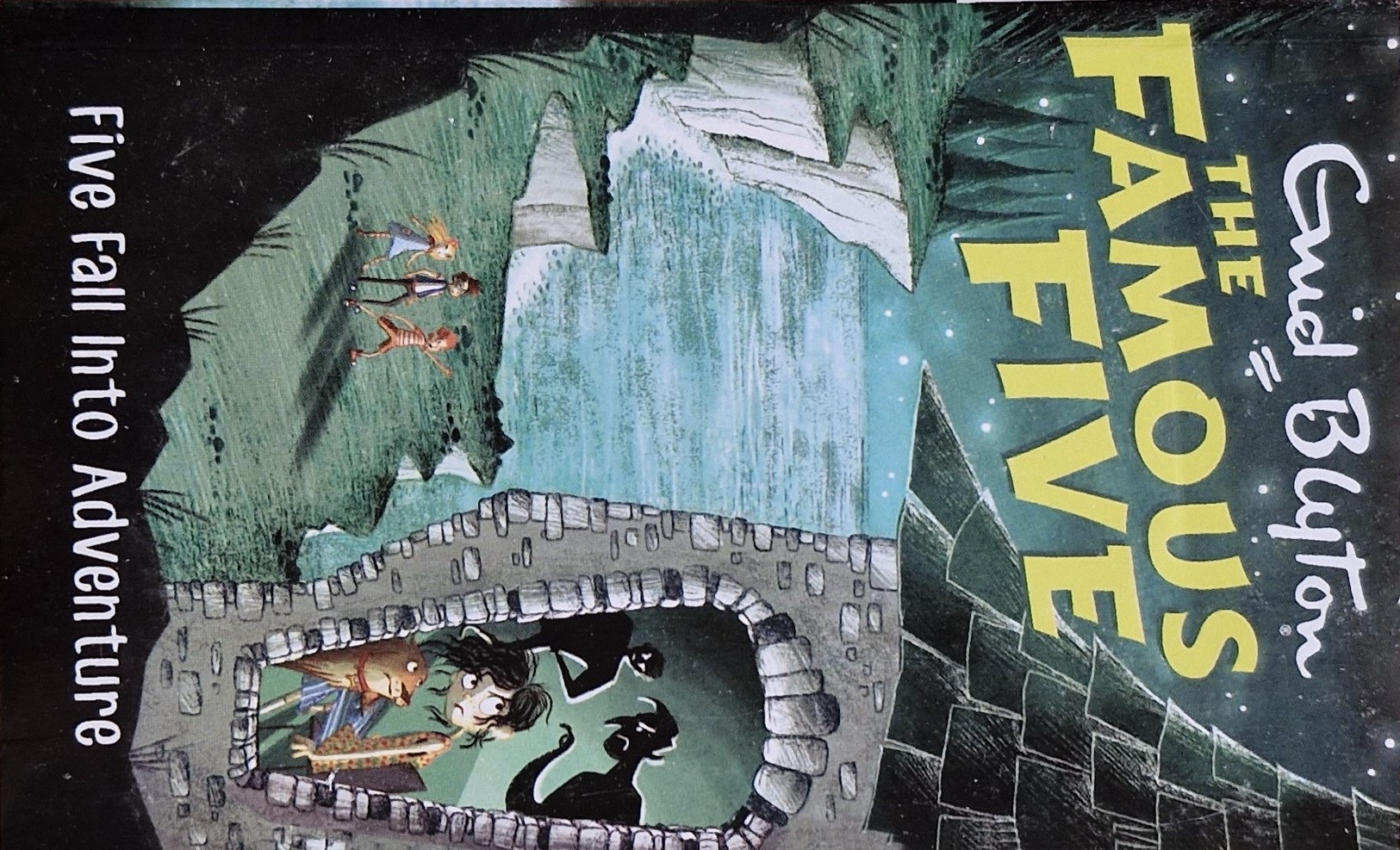 The Famous Five: Five Fall Into Adventure