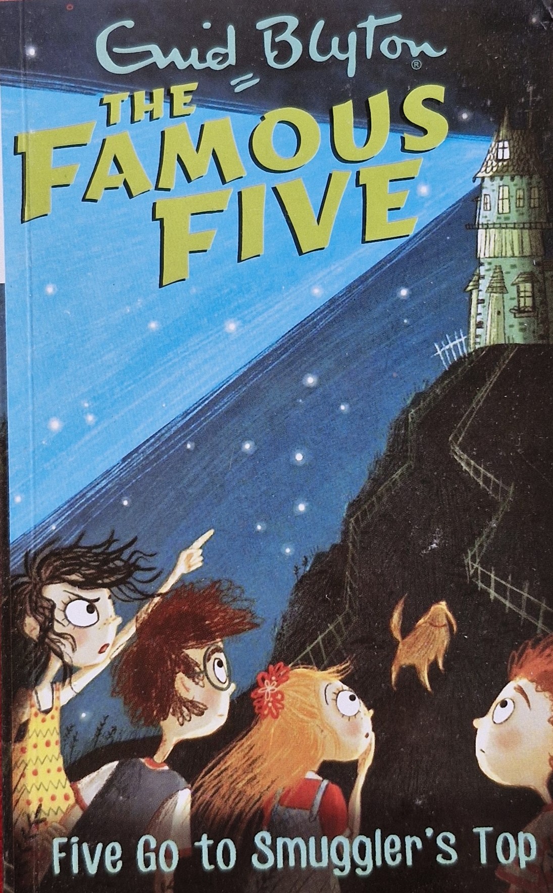 The Famous Five: Five Go to Smuggler's Top