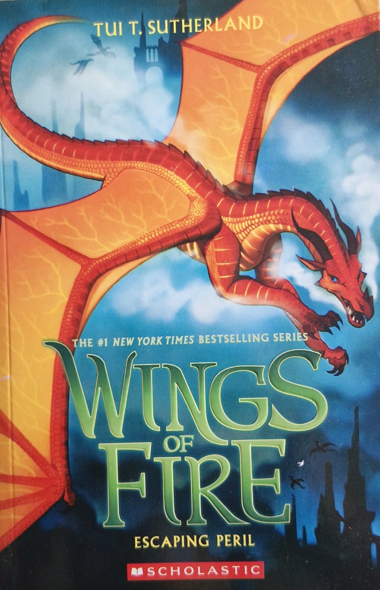 Wings of Fire: Escaping Peril - Book 8