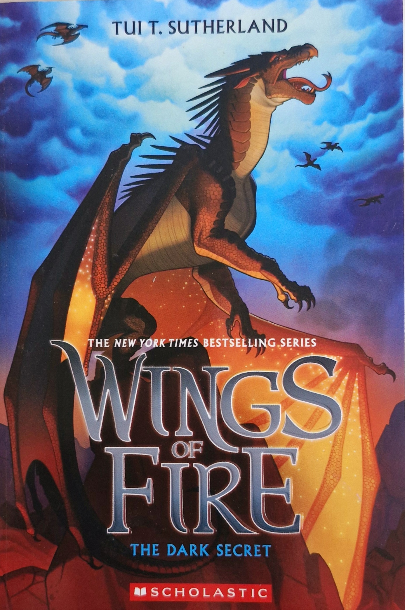 Wings of Fire: The Dark Secret - Book 4