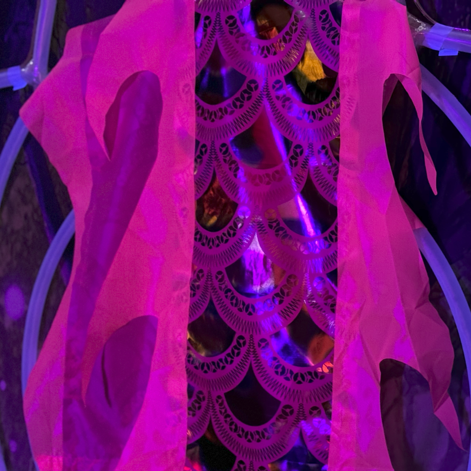 Neon Pink Iridescent Flow Dragon (UV!)